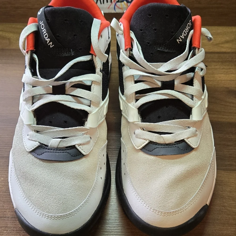 Jordan Air NFH White Chile Red Sneakers 10.5m